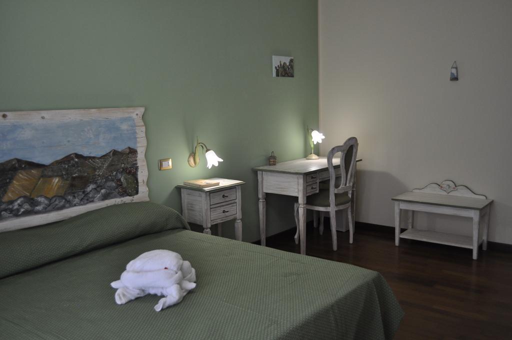 Stupor Mundi Bed And Breakfast Palermo Exterior photo